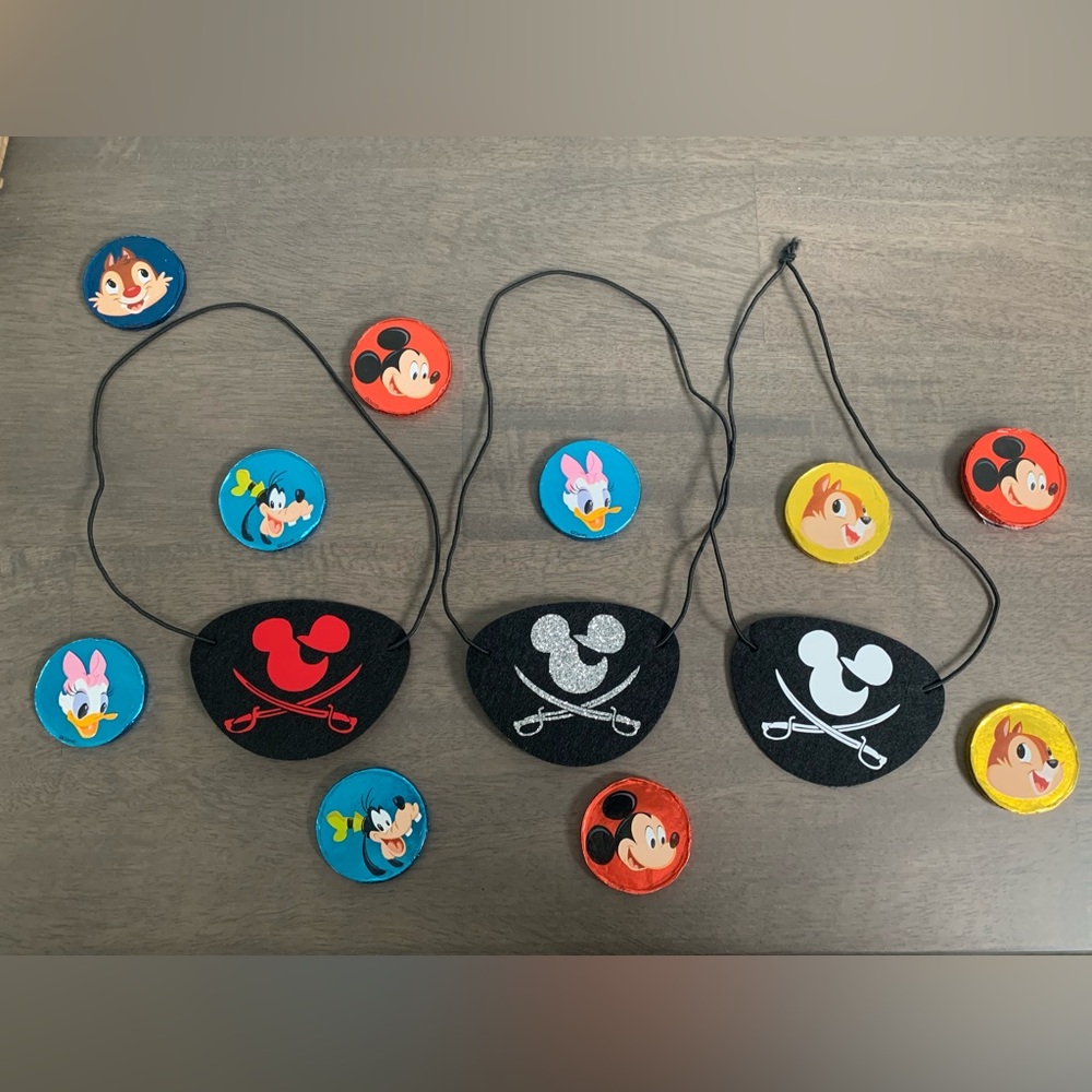 Disney pirates eye patch Mickey Mouse